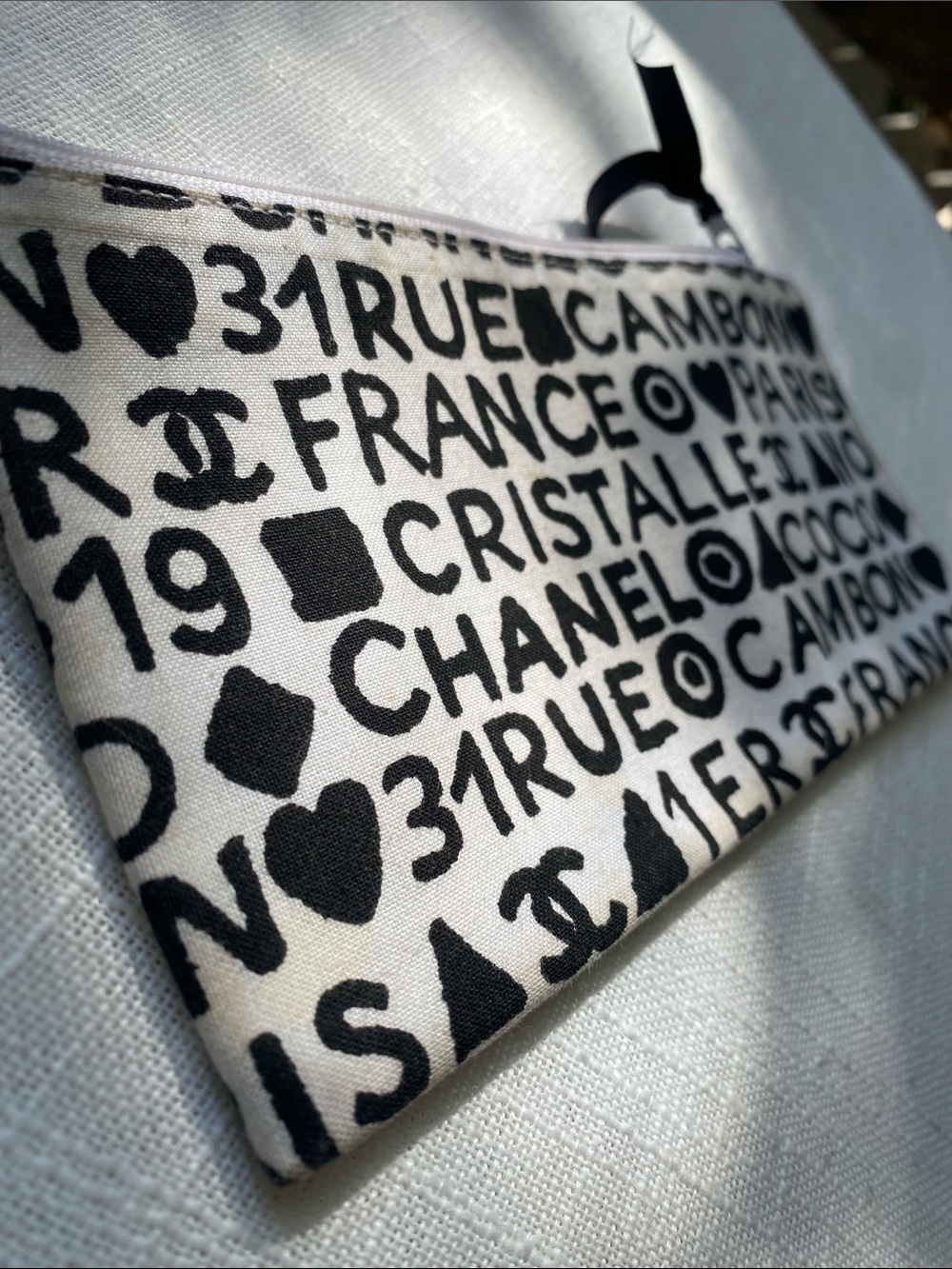 RARE CHANEL Black & White Logo Print Cosmetic Makeup Zip Pouch NEEDS NEW ZIPPER